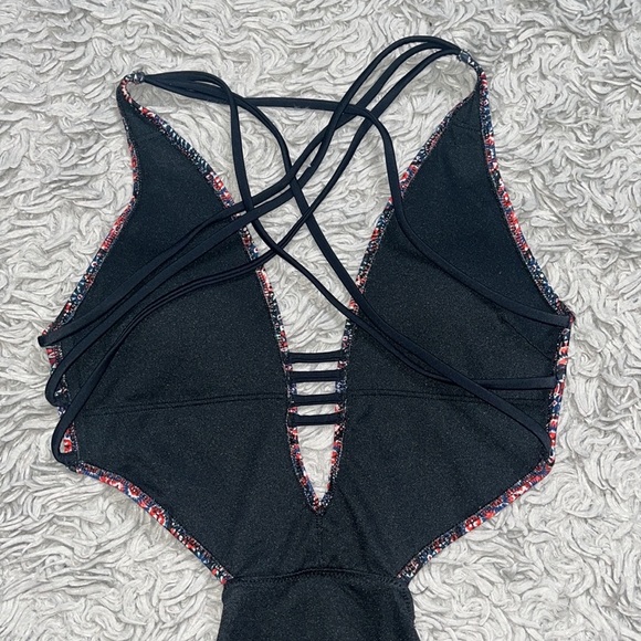 Abercrombie & Fitch Swimsuit One Piece Strappy Cut Out Monokini XS - Picture 4 of 8